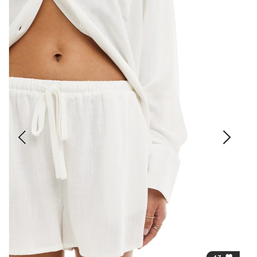 4th & Reckless White  Linen Mix Shorts with Drawstring - Size S